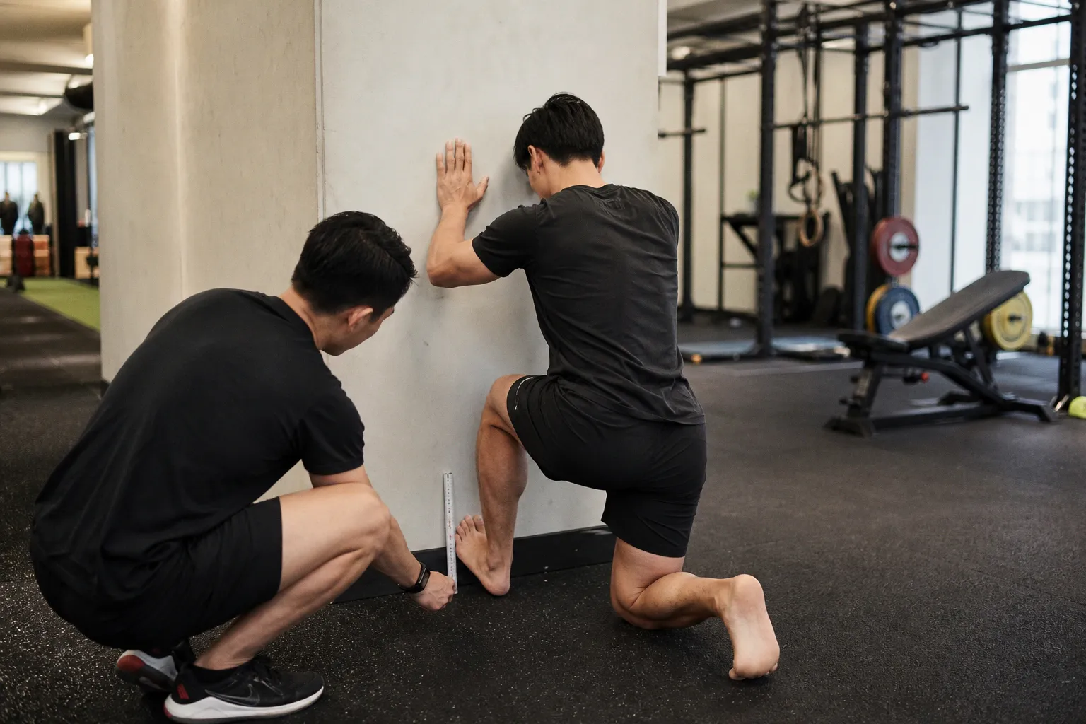 Test Ankle Mobility at Home With the 5-Inch Wall Test